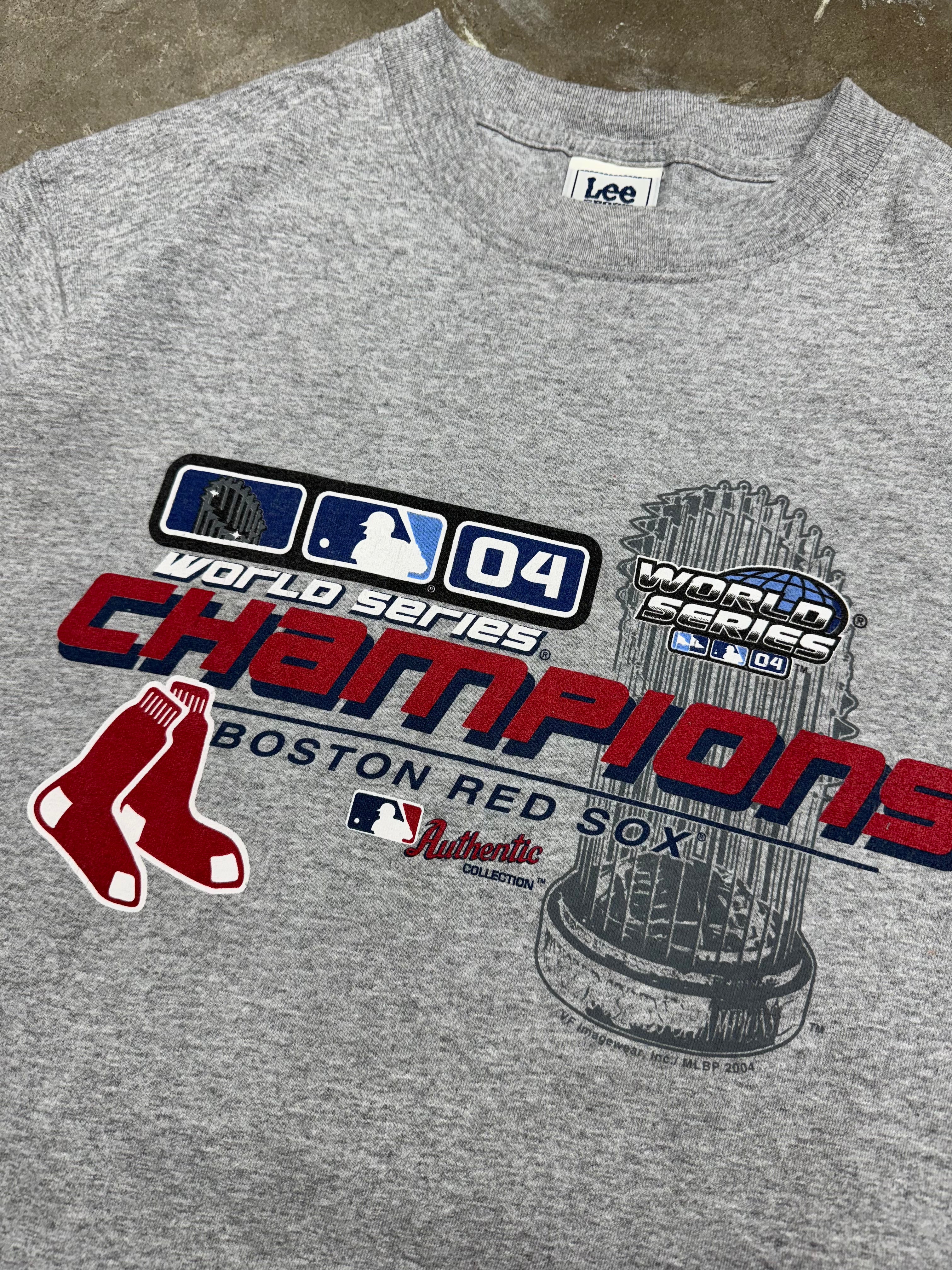 Vintage 2004 Boston Red Sox T-Shirt- Medium