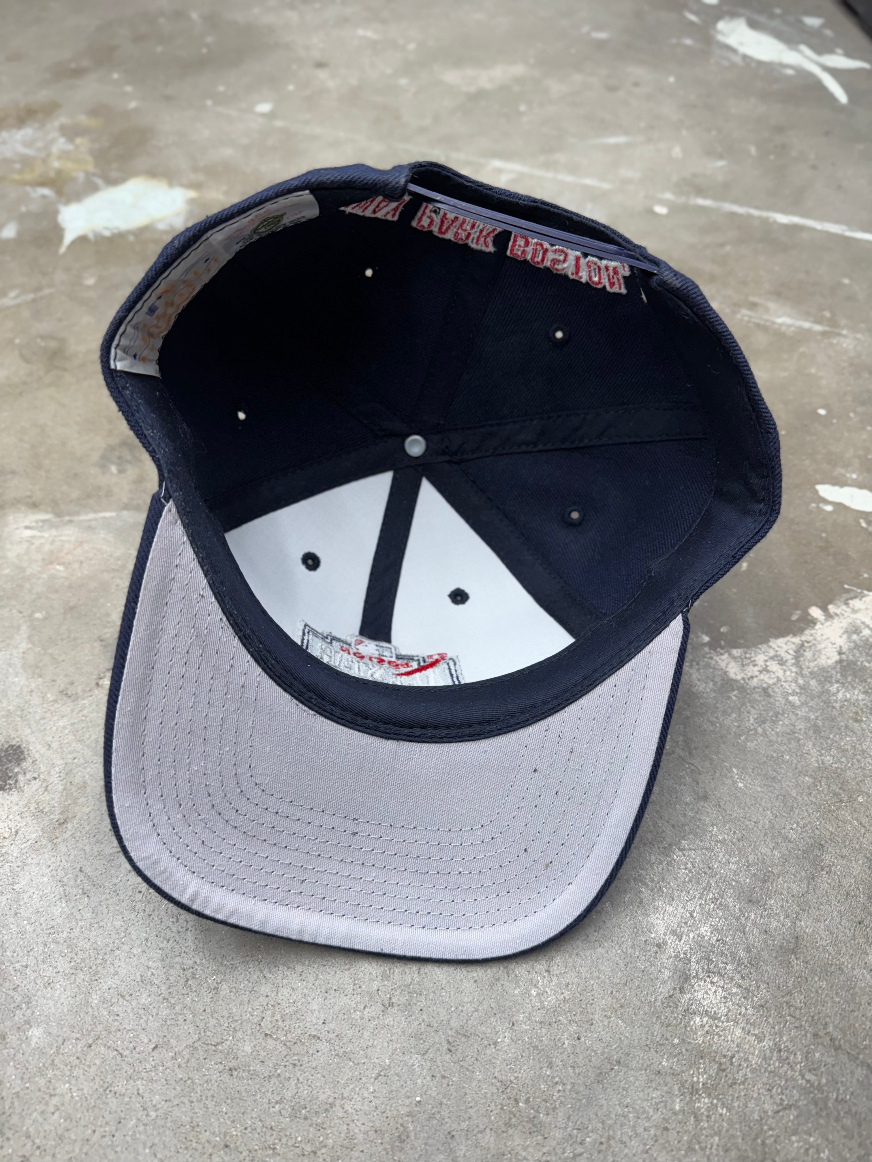 Vintage Boston Red Sox Snapback- WOOL