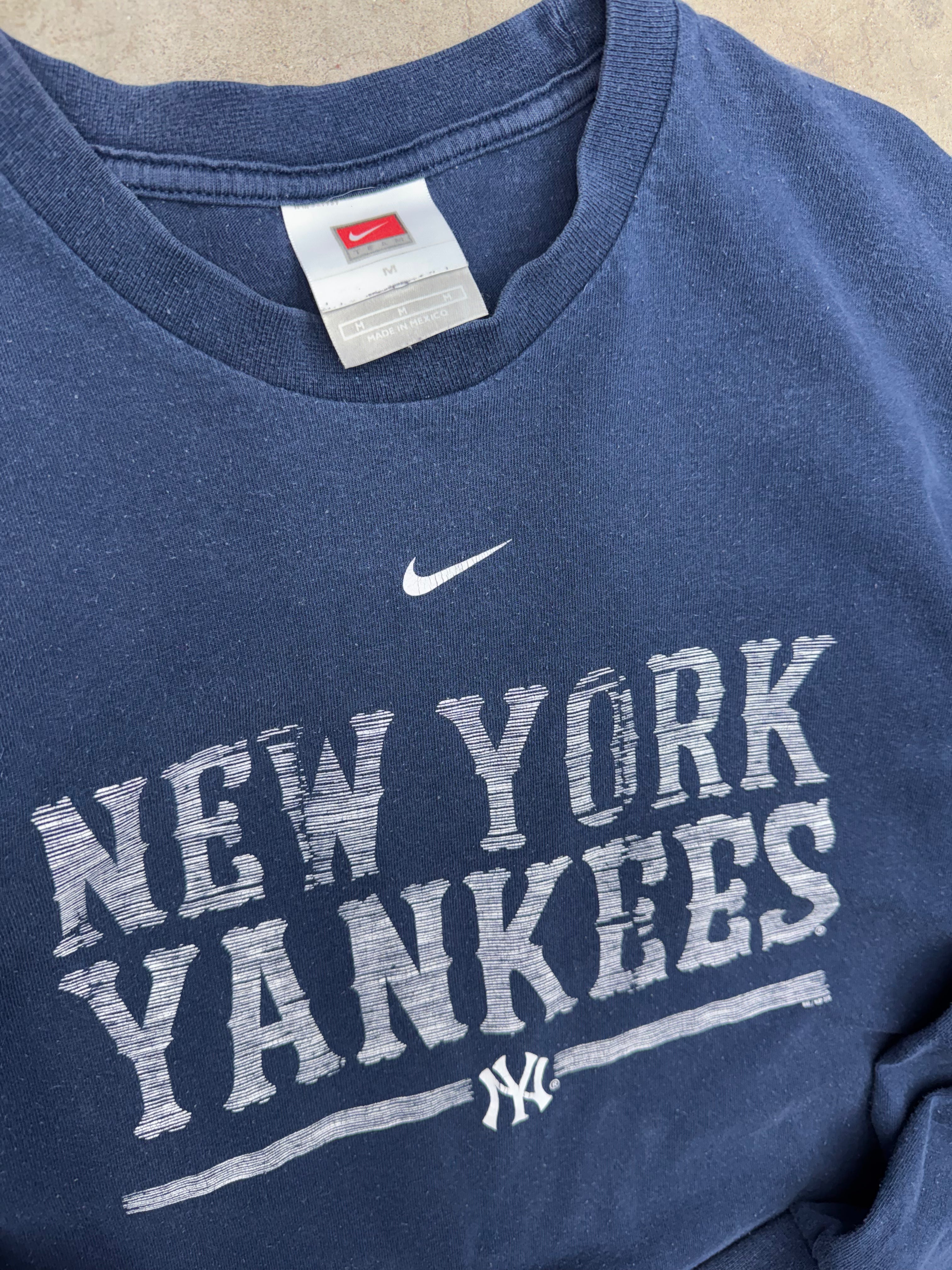 Vintage New York Yankees Longsleeve T-Shirt- Medium