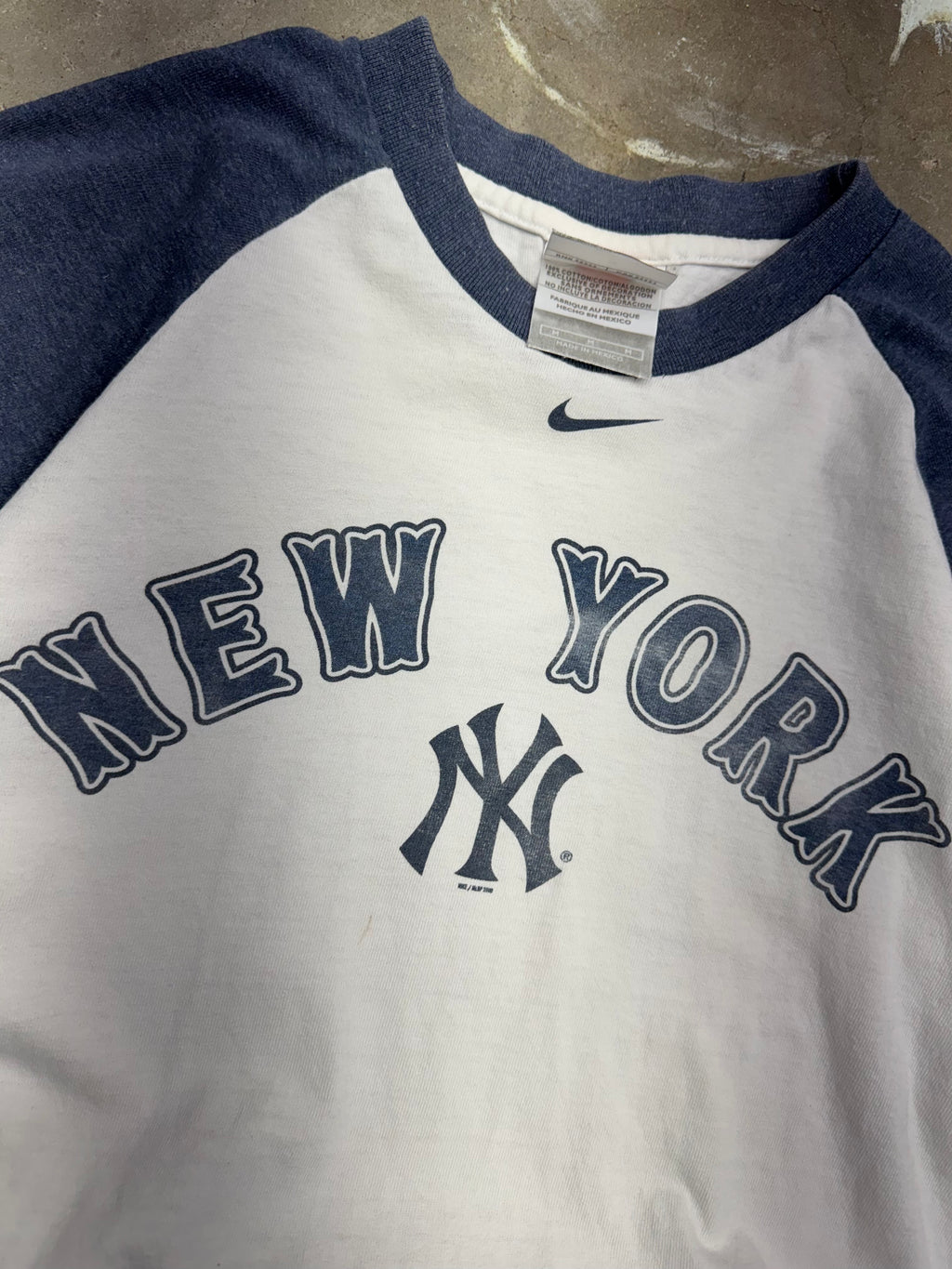 2008 New York Yankees T-Shirt- Medium