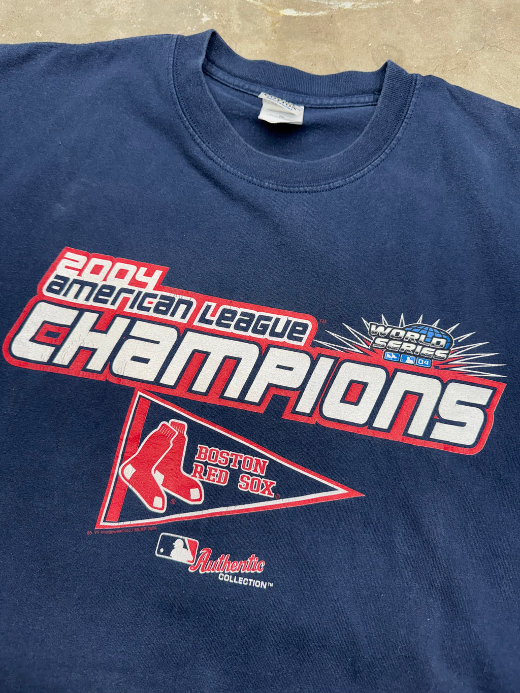 Vintage 2004 Red Sox T-Shirt- XL